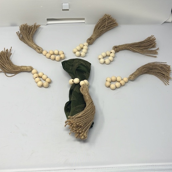 Set of 6 Napkin Rings Wooden Beads & Jute Rope Tassels Rustic Table Setting - Picture 5 of 6